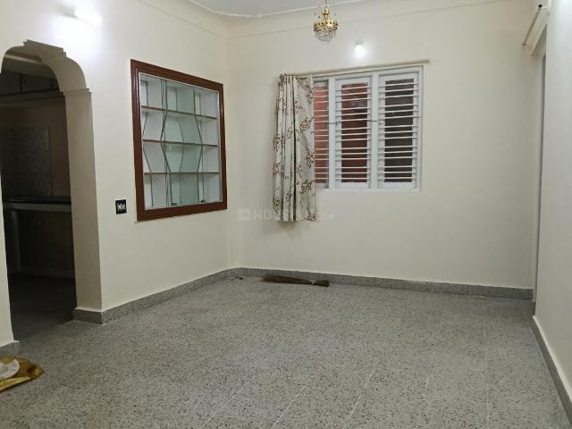2 BHK Apartment in Ejipura for rent Bengaluru. The reference number is 20739987