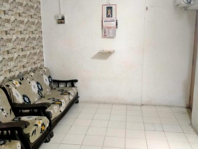 2 BHK Apartment in Ellisbridge for rent Ahmedabad. The reference number is 20346430