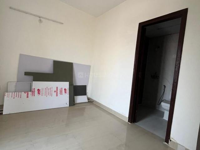 2 BHK Apartment in Eta II for rent Greater Noida. The reference number is 19760997