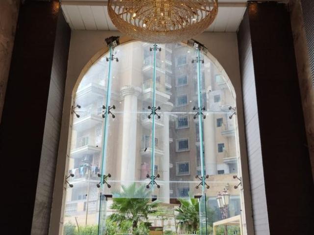 2 BHK Apartment in Eta II for resale Greater Noida. The reference number is 17815316