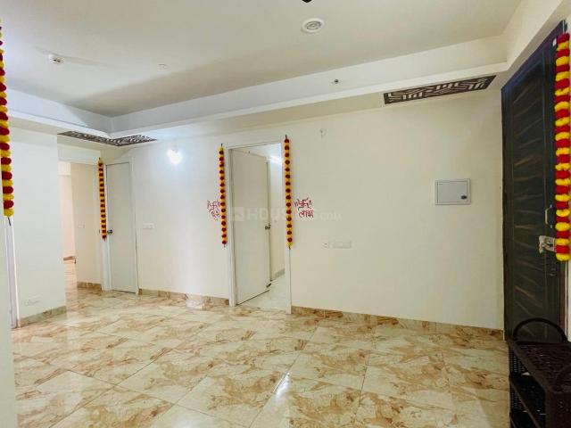 2 BHK Apartment in Eta II for resale Greater Noida. The reference number is 19278801