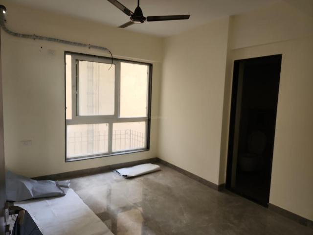2 BHK Apartment in Fort for rent Mumbai. The reference number is 19493388