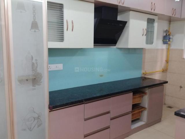 2 BHK Apartment in Financial District for rent Hyderabad. The reference number is 19103154