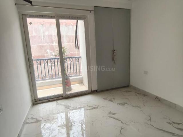 2 BHK Apartment in Freedom Fighters Enclave for rent New Delhi. The reference number is 20433993