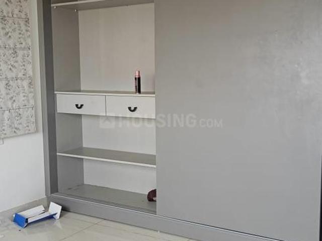 2 BHK Apartment in Kothaguda for resale Hyderabad. The reference number is 19179657