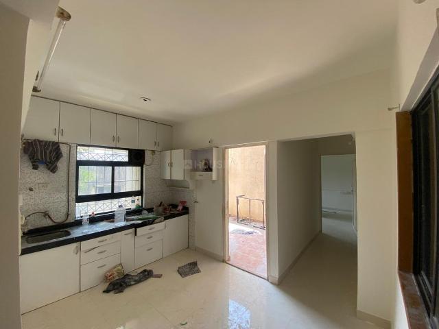 2 BHK Apartment in Kothrud for rent Pune. The reference number is 16986098