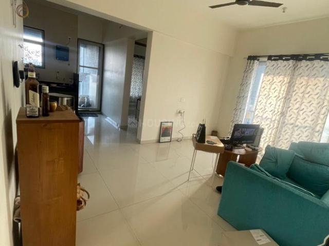 2 BHK Apartment in Kothrud for rent Pune. The reference number is 18880077