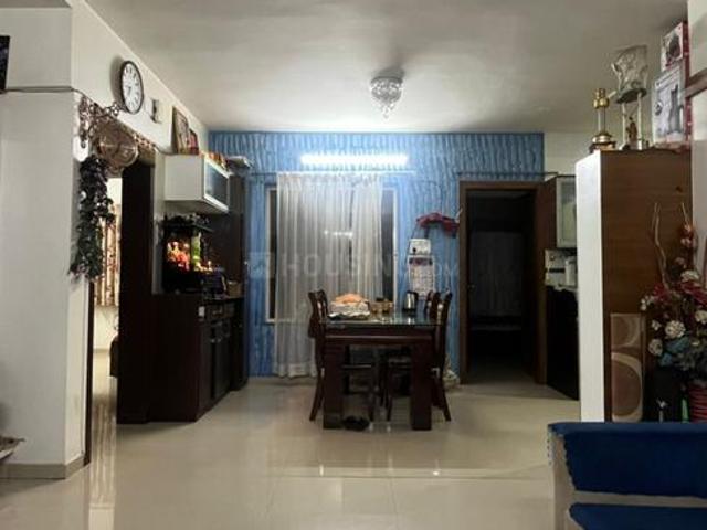 2 BHK Apartment in Kothrud for rent Pune. The reference number is 18927391
