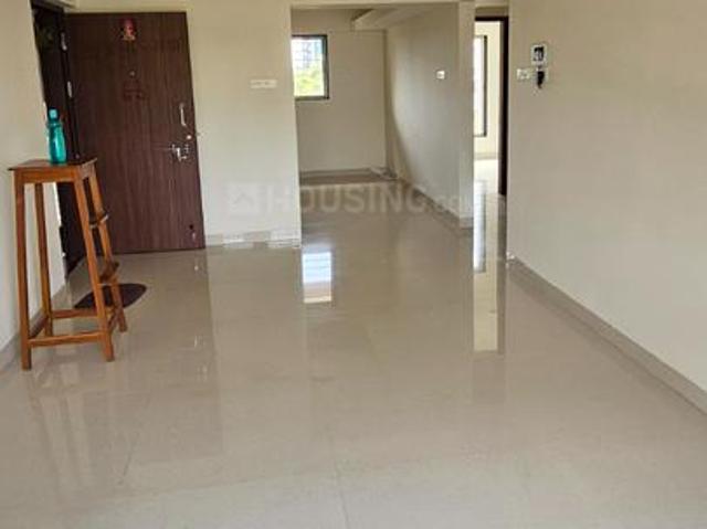 2 BHK Apartment in Kothrud for rent Pune. The reference number is 20667001