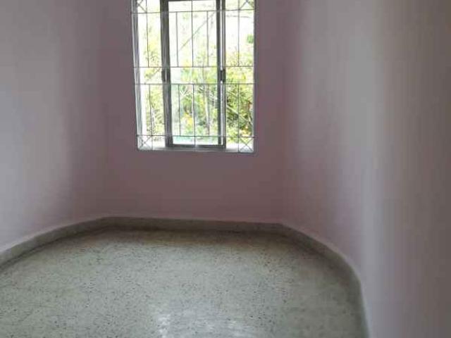 2 BHK Apartment in Kothrud for rent Pune. The reference number is 2258080