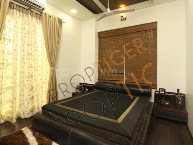 2 BHK Apartment in Kothrud for resale Pune. The reference number is 20660426