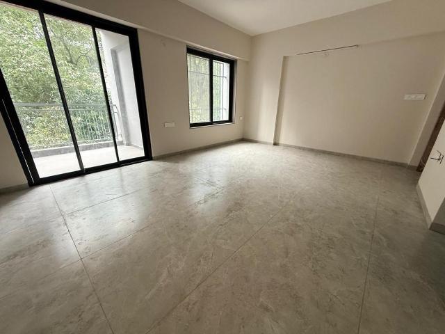 2 BHK Apartment in Kothrud for resale Pune. The reference number is 20783408