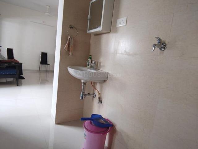 2 BHK Apartment in Kothrud for resale Pune. The reference number is 20187225