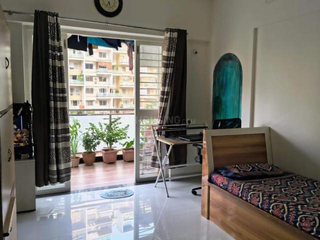 2 BHK Apartment in Kothrud for resale Paud Road. The reference number is 17380025