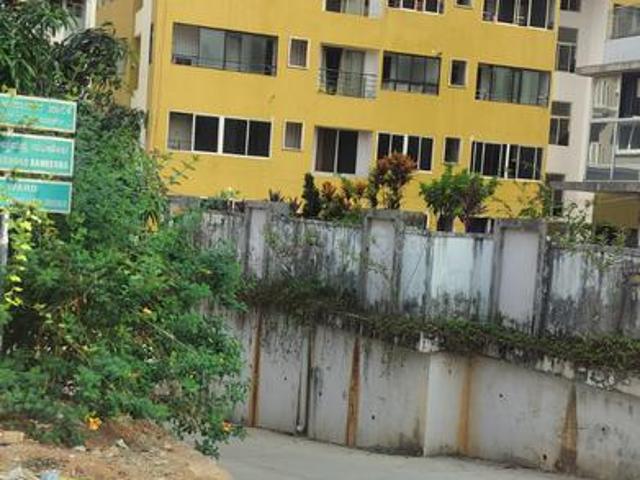 2 BHK Apartment in Kottara for resale Mangalore. The reference number is 20695772