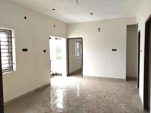 2 BHK Apartment in Koyambedu for resale Chennai. The reference number is 20118114