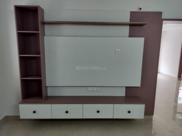 2 BHK Apartment in Kokapet for rent Hyderabad. The reference number is 20291944
