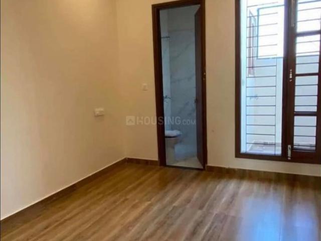 2 BHK Apartment in Kolathur for resale Chennai. The reference number is 20077613