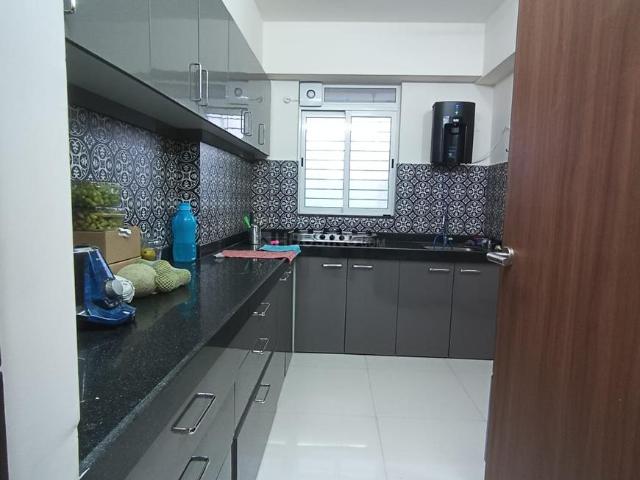 2 BHK Apartment in Kolshet for rent Thane. The reference number is 19174908