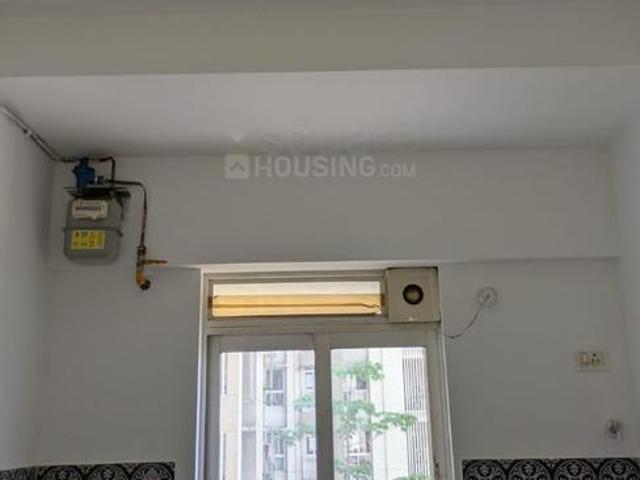 2 BHK Apartment in Kolshet for rent Thane. The reference number is 20215428