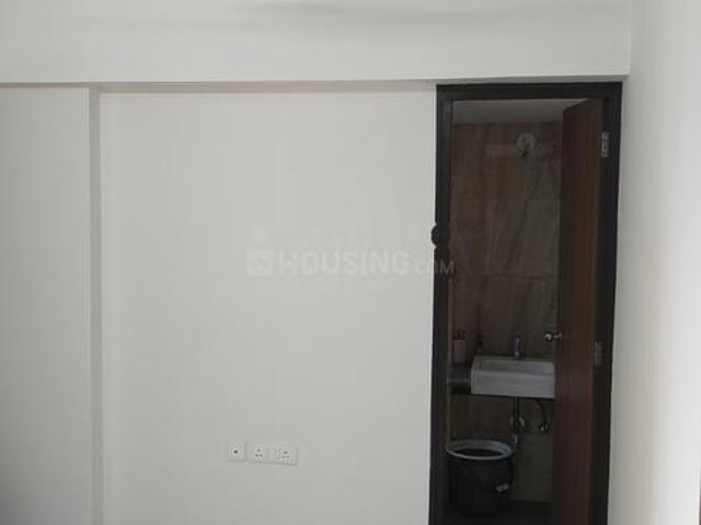 2 BHK Apartment in Kolshet for rent Thane. The reference number is 20383331