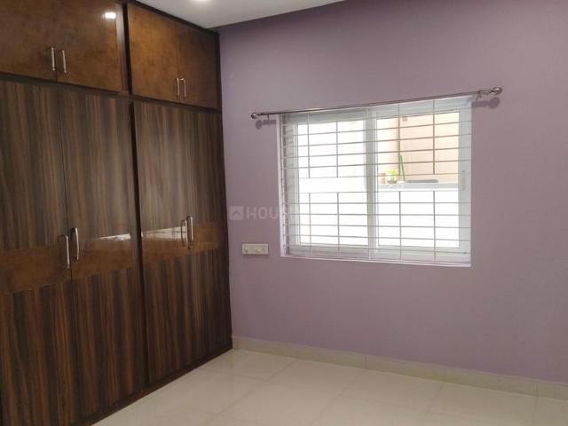2 BHK Apartment in Serilingampally for rent Hyderabad. The reference number is 20595129