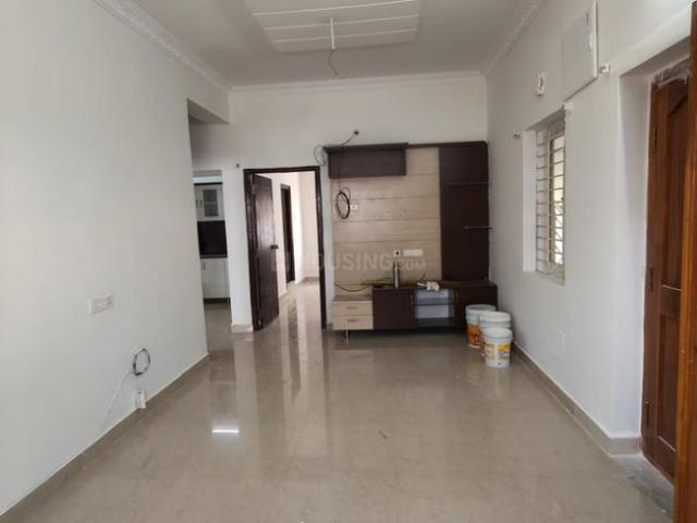 2 BHK Apartment in Kondapur for rent Hyderabad. The reference number is 20619606