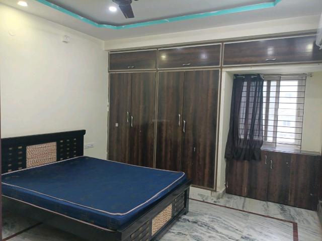 2 BHK Apartment in Kondapur for rent Hyderabad. The reference number is 20611797