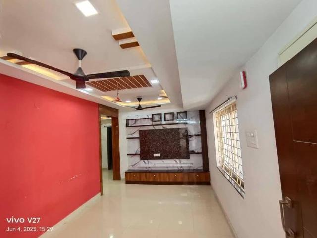 2 BHK Apartment in Kondapur for rent Hyderabad. The reference number is 20645781