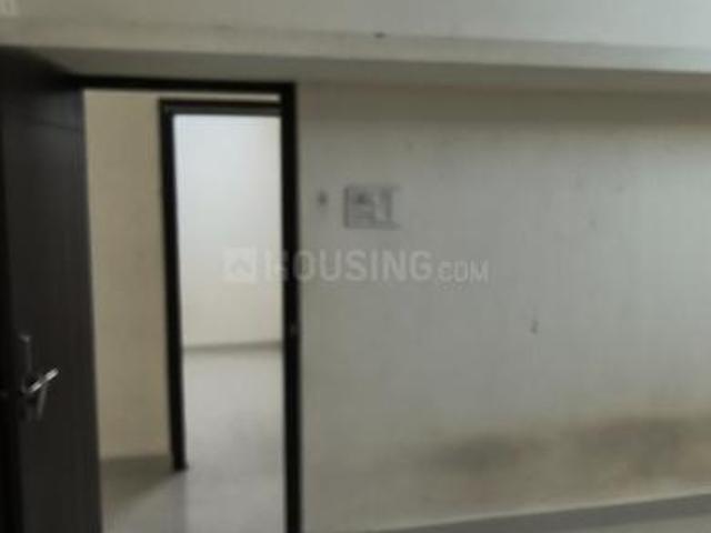 2 BHK Apartment in Kondapur for rent Hyderabad. The reference number is 20647199