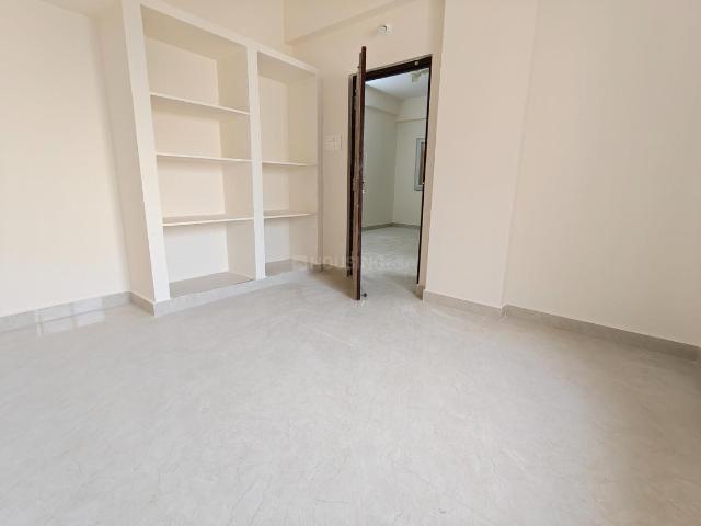 2 BHK Apartment in Kondapur for rent Hyderabad. The reference number is 20648893