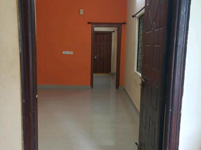 2 BHK Apartment in Kondapur for rent Hyderabad. The reference number is 20641477