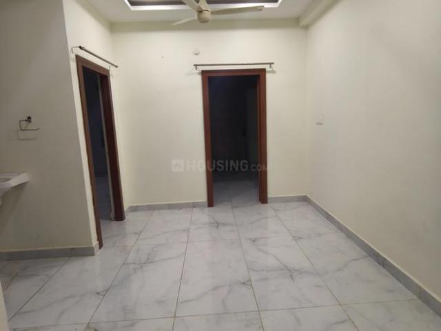 2 BHK Apartment in Kondapur for rent Hyderabad. The reference number is 20720538