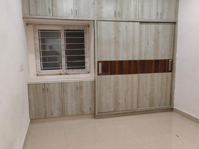 2 BHK Apartment in Kondapur for rent Hyderabad. The reference number is 20748346