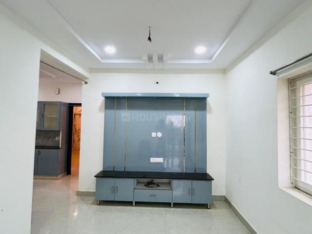 2 BHK Apartment in Kondapur for rent Hyderabad. The reference number is 20763256