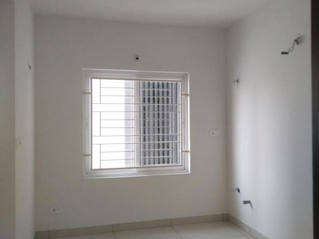 2 BHK Apartment in Kondapur for resale Hyderabad. The reference number is 16556437