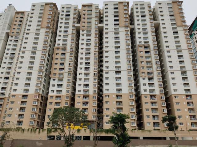 2 BHK Apartment in Kondapur for resale Hyderabad. The reference number is 16352214