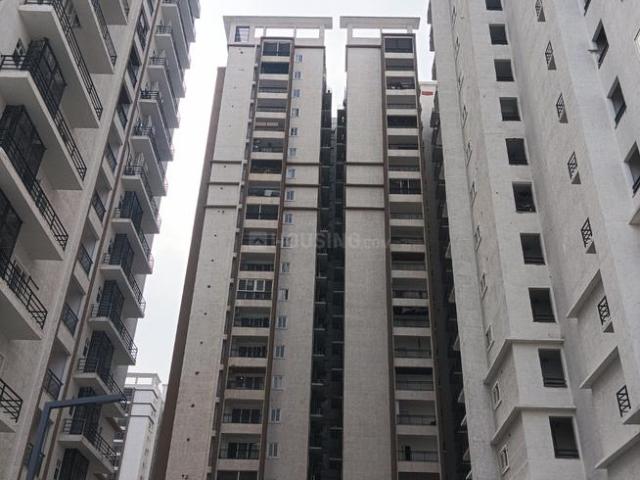 2 BHK Apartment in Kondapur for resale Hyderabad. The reference number is 19639511