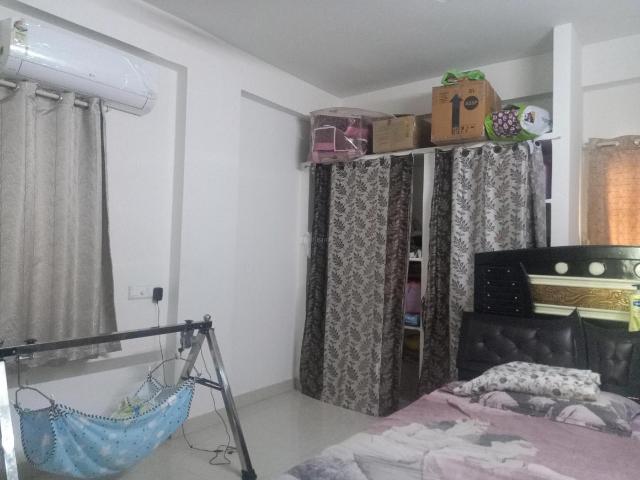 2 BHK Apartment in Kondapur for resale Hyderabad. The reference number is 19300459