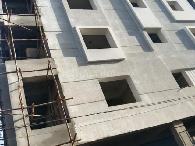 2 BHK Apartment in Kondapur for resale Hyderabad. The reference number is 20150924
