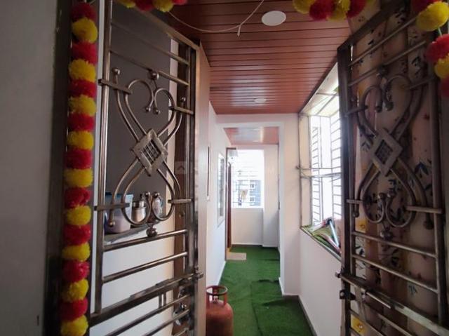 2 BHK Apartment in Kondapur for resale Hyderabad. The reference number is 20363726