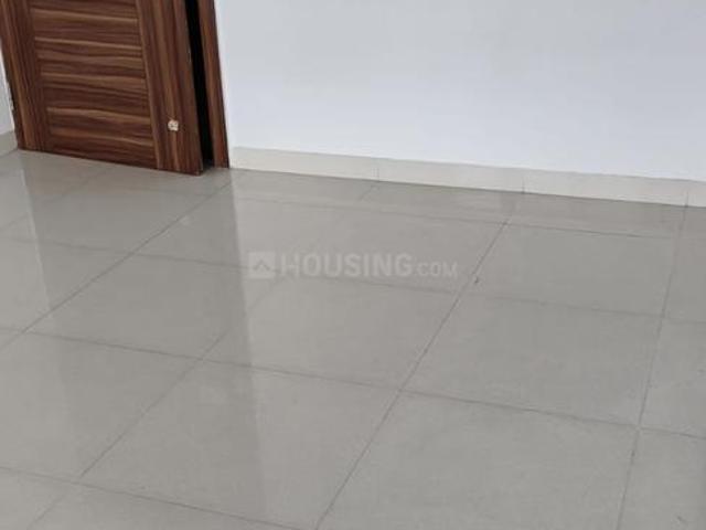 2 BHK Apartment in Kondhwa for rent Pune. The reference number is 19729903