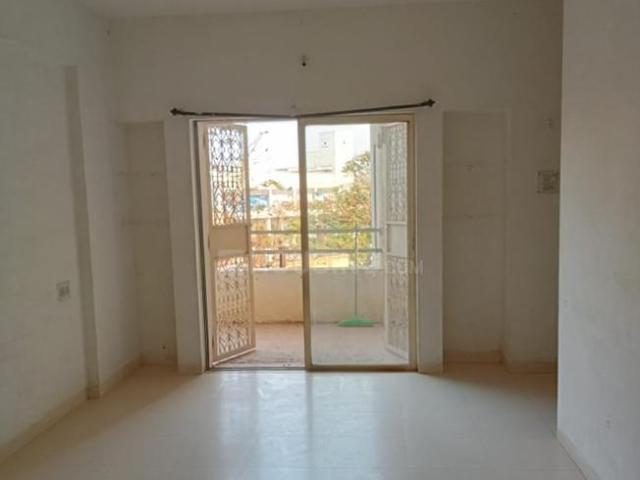 2 BHK Apartment in Mohammed Wadi for resale Pune. The reference number is 16920469