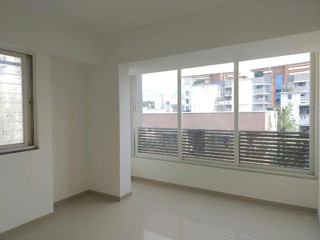 2 BHK Apartment in Kondhwa for resale Pune. The reference number is 17232670