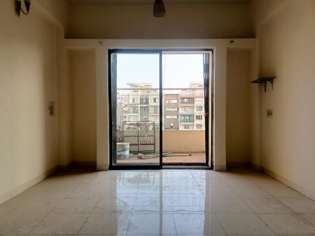 2 BHK Apartment in Kondhwa for resale Pune. The reference number is 20535034