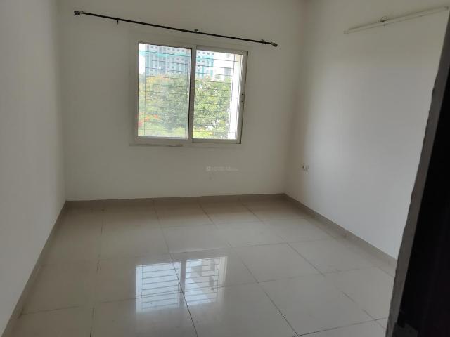 2 BHK Apartment in Kondhwa for resale Pune. The reference number is 20050618