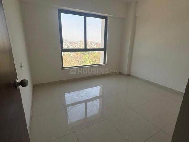 2 BHK Apartment in Kondhwa for resale Pune. The reference number is 20073384