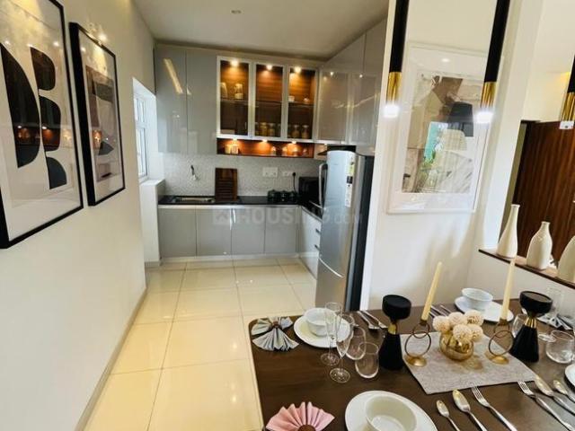 2 BHK Apartment in Kondhwa for resale Pune. The reference number is 20293452