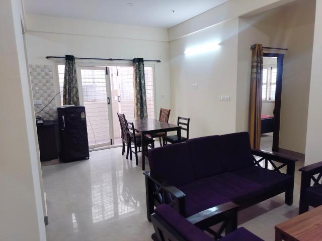 2 BHK Apartment in Koramangala for rent Bengaluru. The reference number is 15715985