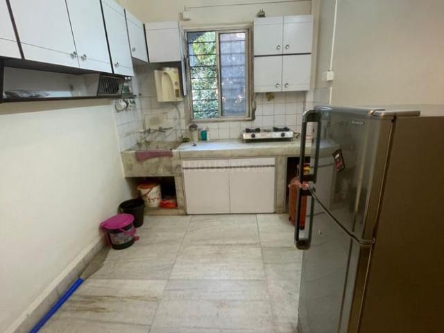 2 BHK Apartment in Koregaon Park for rent Pune. The reference number is 19497052